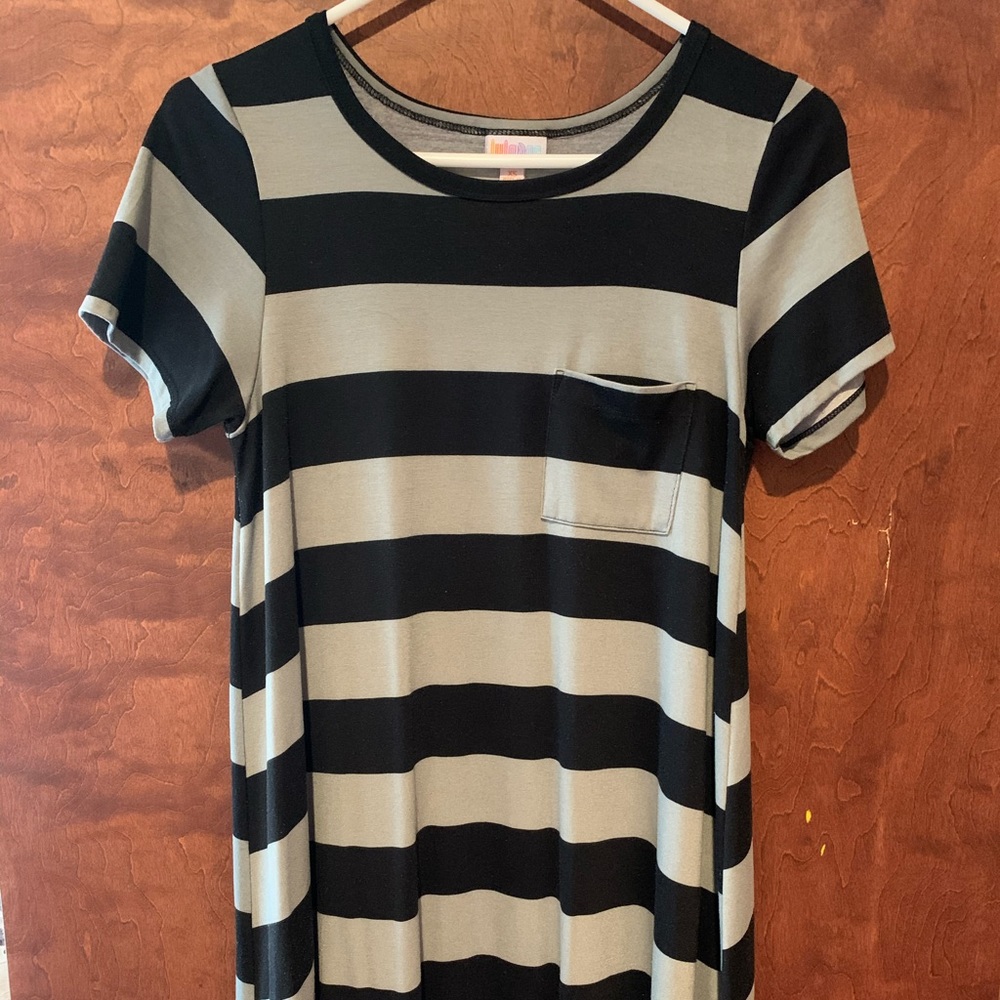 Lularoe Carly